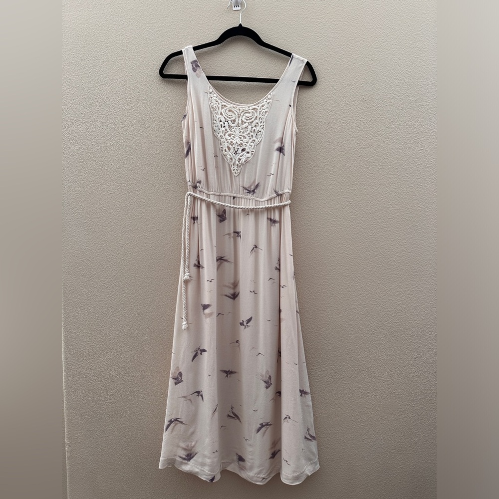 Kensie Cream ‘Bird Motif’ Midi Dress - Size XS (fits small)